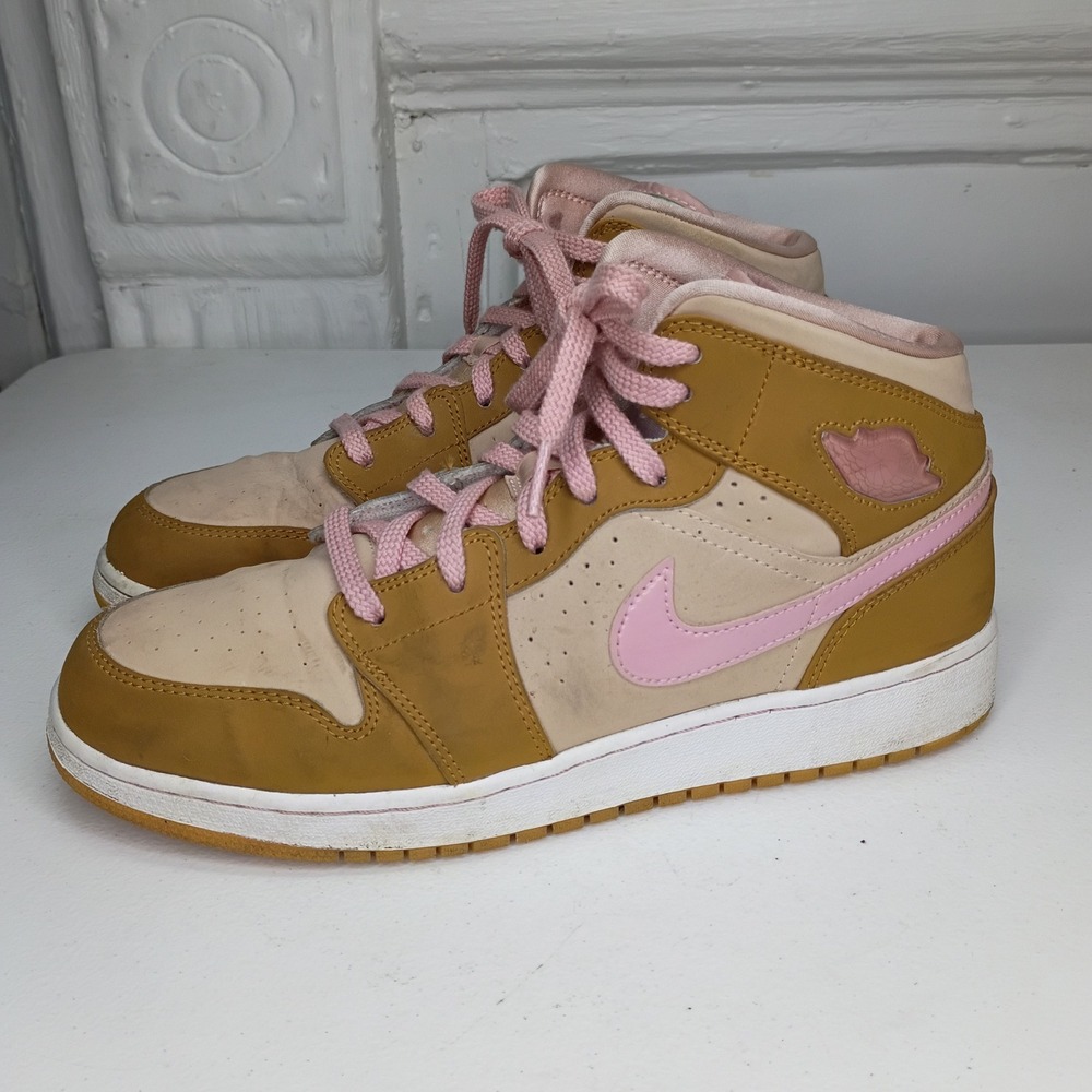 Nike Air Jordan 1 GG Lola Bunny Space Jam 8.5Y / 10 women's